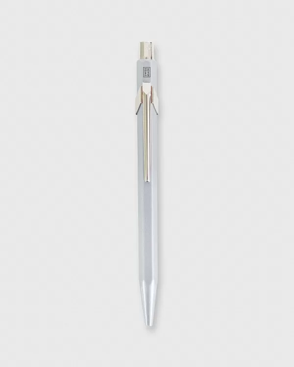 Outlet Caran d'Ache Ballpoint Pen Silver